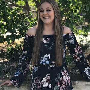 Meet your Posher, Skylar